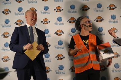TREVISO 20 12 2018 LNP CAMPIONATO 2018-2019 DE LONGHI TREVISO BASKET - FESTA NATALE