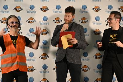 TREVISO 20 12 2018 LNP CAMPIONATO 2018-2019 DE LONGHI TREVISO BASKET - FESTA NATALE
