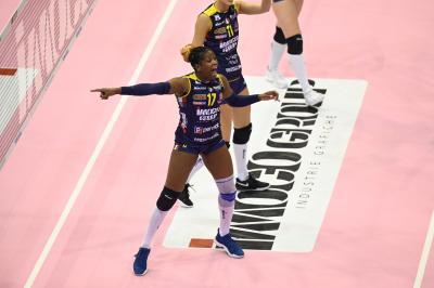 TREVISO 23 12 2018 LEGAVOLLEY CAMPIONATO 2018-2019  PROSECCO DOC IMOCO - BOSCA SAN BERNARDO CUNEO