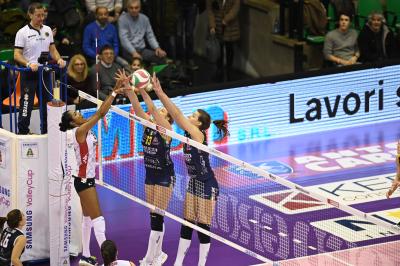 TREVISO 23 12 2018 LEGAVOLLEY CAMPIONATO 2018-2019  PROSECCO DOC IMOCO - BOSCA SAN BERNARDO CUNEO