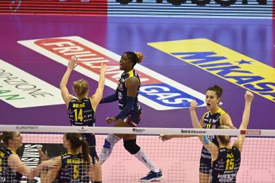 TREVISO 23 12 2018 LEGAVOLLEY CAMPIONATO 2018-2019  PROSECCO DOC IMOCO - BOSCA SAN BERNARDO CUNEO