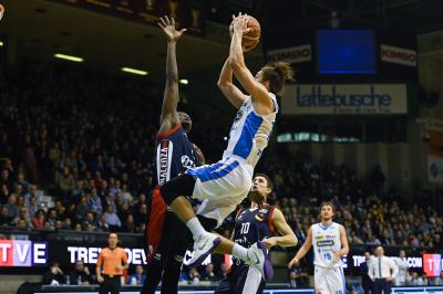 TREVISO 30 12 2018 LNP CAMPIONATO 2018-2019 DE LONGHI TREVISO BASKET - ASSIGECO PIACENZA