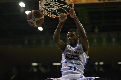 TREVISO 03 02 2019 LNP CAMPIONATO 2018-2019 DE LONGHI TREVISO BASKET - CENTO