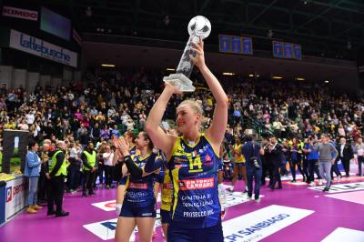 TREVISO 15 12 2019  LEGAVOLLEY CAMPIONATO 2019-2020 PROSECCO DOC IMOCO - REALE MUTUA FENERA CHIERI - FESTA COPPA DEL MONDO