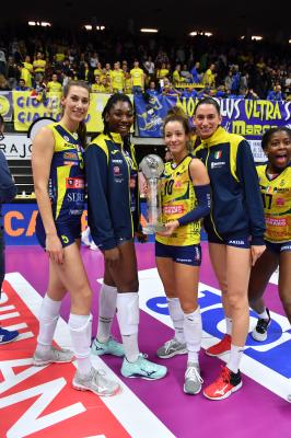 TREVISO 15 12 2019  LEGAVOLLEY CAMPIONATO 2019-2020 PROSECCO DOC IMOCO - REALE MUTUA FENERA CHIERI - FESTA COPPA DEL MONDO