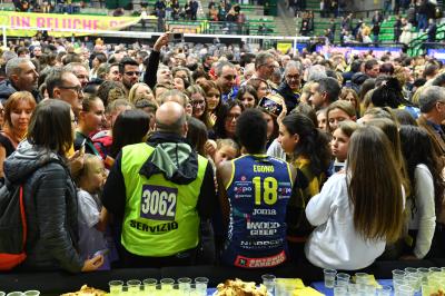 TREVISO 15 12 2019  LEGAVOLLEY CAMPIONATO 2019-2020 PROSECCO DOC IMOCO - REALE MUTUA FENERA CHIERI - FESTA COPPA DEL MONDO