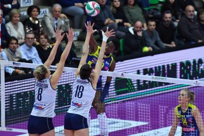 TREVISO 15 12 2019  LEGAVOLLEY CAMPIONATO 2019-2020 PROSECCO DOC IMOCO - REALE MUTUA FENERA CHIERI - FESTA COPPA DEL MONDO