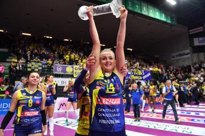 TREVISO 15 12 2019  LEGAVOLLEY CAMPIONATO 2019-2020 PROSECCO DOC IMOCO - REALE MUTUA FENERA CHIERI - FESTA COPPA DEL MONDO