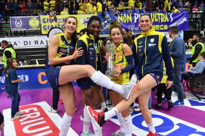 TREVISO 15 12 2019  LEGAVOLLEY CAMPIONATO 2019-2020 PROSECCO DOC IMOCO - REALE MUTUA FENERA CHIERI - FESTA COPPA DEL MONDO