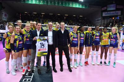 TREVISO 15 12 2019  LEGAVOLLEY CAMPIONATO 2019-2020 PROSECCO DOC IMOCO - REALE MUTUA FENERA CHIERI - FESTA COPPA DEL MONDO