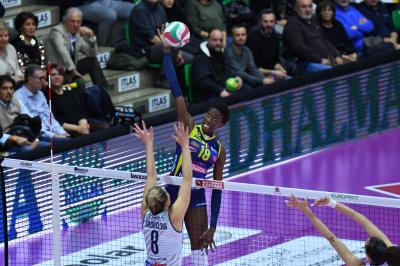 TREVISO 15 12 2019  LEGAVOLLEY CAMPIONATO 2019-2020 PROSECCO DOC IMOCO - REALE MUTUA FENERA CHIERI - FESTA COPPA DEL MONDO