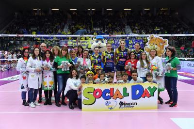 TREVISO 15 12 2019  LEGAVOLLEY CAMPIONATO 2019-2020 PROSECCO DOC IMOCO - REALE MUTUA FENERA CHIERI - FESTA COPPA DEL MONDO
