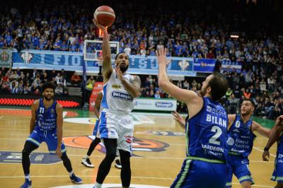 TREVISO  2712 2019 LBA CAMPIONATO 2019-2020 NUTRIBULLET TREVISO BASKET -BANCO DI SARDEGNA SASSARI