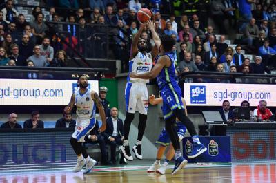 TREVISO  2712 2019 LBA CAMPIONATO 2019-2020 NUTRIBULLET TREVISO BASKET -BANCO DI SARDEGNA SASSARI
