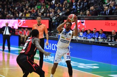 TREVISO  05 01 2020 LBA CAMPIONATO 2019-2020 NUTRIBULLET TREVISO BASKET - OPENJOBMEETIS VARESE