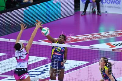 TREVISO 09 02 2020 LEGAVOLLEY CAMPIONATO 2019-2020 PROSECCO DOC IMOCO - GOLDEN TULIP VOLALTO CASERTA