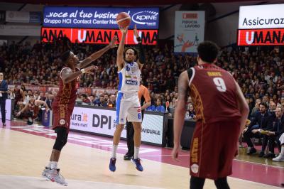 VENEZIA  09 02 2020 LBA CAMPIONATO 2019-2020 NUTRIBULLET TREVISO BASKET - UMANA REYER VENEZIA