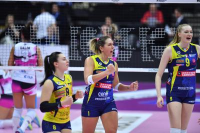 TREVISO 09 02 2020 LEGAVOLLEY CAMPIONATO 2019-2020 PROSECCO DOC IMOCO - GOLDEN TULIP VOLALTO CASERTA