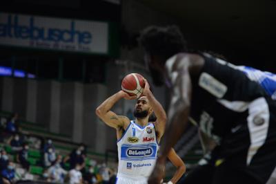 TREVISO 26092020 LBA NUTRIBULLET TREVISO BASKET - DOLOMITI ENERGIA TRENTO