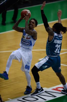 TREVISO 18112020 LBA NUTRIBULLET TREVISO BASKET - ACQUA SAN BERNARDO CANTU