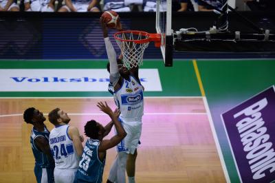 TREVISO 18112020 LBA NUTRIBULLET TREVISO BASKET - ACQUA SAN BERNARDO CANTU