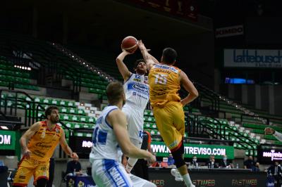 TREVISO 06122020 LBA NUTRIBULLET TREVISO BASKET - CARPEGNA PROSCIUTTO PESARO