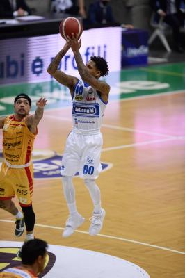 TREVISO 06122020 LBA NUTRIBULLET TREVISO BASKET - CARPEGNA PROSCIUTTO PESARO
