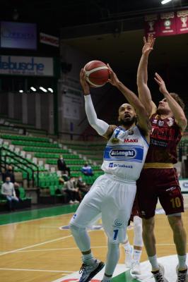 TREVISO 03 01 2021 LBA CAMPIONATO 2020-2021 NUTRIBULLET TREVISO BASKET - UMANA REYER VENEZIA