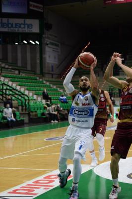 TREVISO 03 01 2021 LBA CAMPIONATO 2020-2021 NUTRIBULLET TREVISO BASKET - UMANA REYER VENEZIA