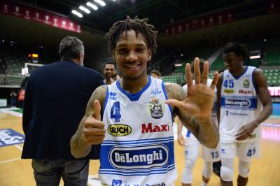 TREVISO 11042021 LBA NUTRIBULLET TREVISO BASKET - DINAMO SASSARI