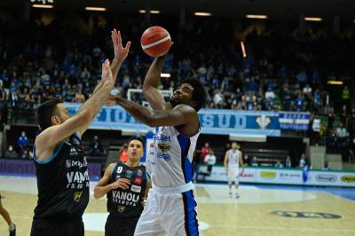 TREVISO 14112021 LBA NUTRIBULLET TREVISO BASKET - VANOLI CREMONA