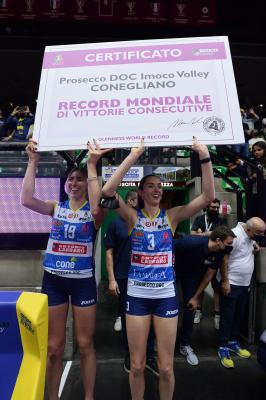 TREVISO 21102021 LEGAVOLLEY FEMMINILE CAMPIONATO PROSECCO DOC IMOCO - PREMIAZIONE 74 VITTORIE CONSECUTIVE