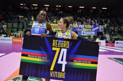 TREVISO 21102021 LEGAVOLLEY FEMMINILE CAMPIONATO PROSECCO DOC IMOCO - PREMIAZIONE 74 VITTORIE CONSECUTIVE
