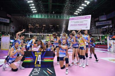 TREVISO 21102021 LEGAVOLLEY FEMMINILE CAMPIONATO PROSECCO DOC IMOCO - PREMIAZIONE 74 VITTORIE CONSECUTIVE
