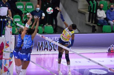 TREVISO 01122021 LEGAVOLLEY FEMMINILE CAMPIONATO PROSECCO DOC IMOCO - IL BISONTE FIRENZE