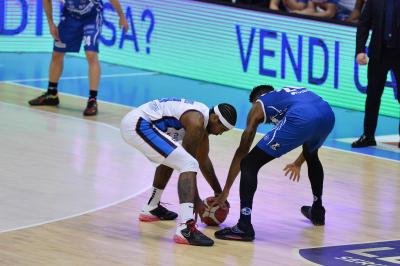 TREVISO 27122021 LBA NUTRIBULLET TREVISO BASKET - PALLACANESTRO BRESCIA