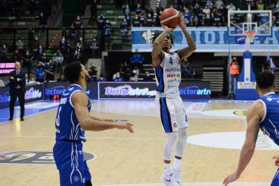 TREVISO 27122021 LBA NUTRIBULLET TREVISO BASKET - PALLACANESTRO BRESCIA