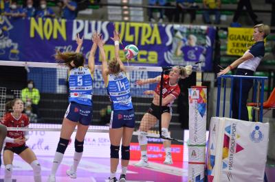 TREVISO 30122021 LEGAVOLLEY FEMMINILE COPPPA ITALIA PROSECCO DOC IMOCO - BOSCA SAN BERNARDO CHIERI