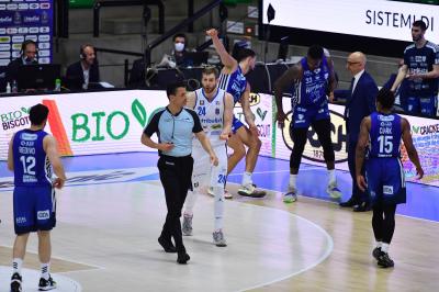 TREVISO 16042022 LBA NUTRIBULLET TREVISO BASKET - HAPPY CASA BRINDISI
