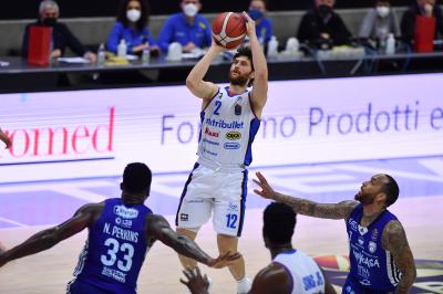 TREVISO 16042022 LBA NUTRIBULLET TREVISO BASKET - HAPPY CASA BRINDISI