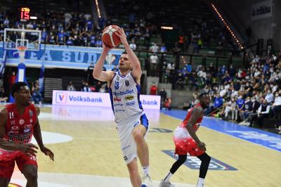 TREVISO 04052022 LBA NUTRIBULLET TREVISO BASKET - EA7 ARMANI MILANO