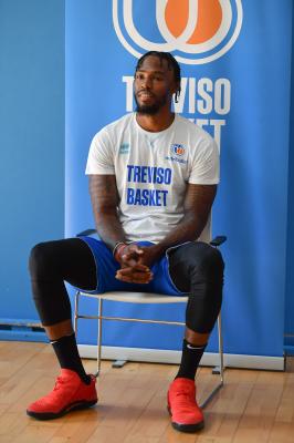 TREVISO 25082022 LBA PRECAMPIONATO NUTRIBULLET TREVISO BASKET - PRESENTAZIONE DEREK COOKE