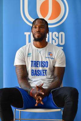 TREVISO 25082022 LBA PRECAMPIONATO NUTRIBULLET TREVISO BASKET - PRESENTAZIONE DEREK COOKE