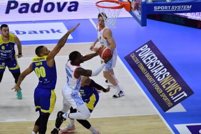 TREVISO 11122022 LBA NUTRIBULLET TREVISO BASKET - SCALIGERA VERONA