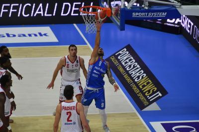 TREVISO 14012023 LBA NUTRIBULLET TREVISO BASKET - PALLACANESTRO TRIESTE