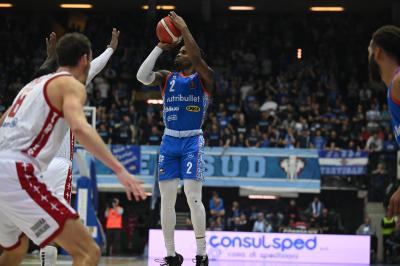 TREVISO 14012023 LBA NUTRIBULLET TREVISO BASKET - PALLACANESTRO TRIESTE