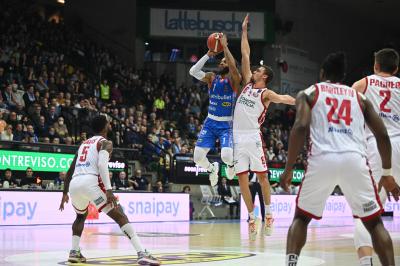 TREVISO 14012023 LBA NUTRIBULLET TREVISO BASKET - PALLACANESTRO TRIESTE