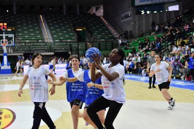 TREVISO 2042023 LBA NUTRIBULLET TREVISO BASKET - SCHOOL CUP
