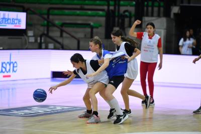 TREVISO 2042023 LBA NUTRIBULLET TREVISO BASKET - SCHOOL CUP
