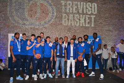 TREVISO 21092023 LBA PRECAMPIONATO NUTRIBULLET TREVISO BASKET - PRESENTAZIONE SQUADRA CITTA TREVISO